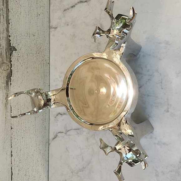 HOLIDAY REINDEER PILLAR CANDLE HOLDER - Picture 5 of 9